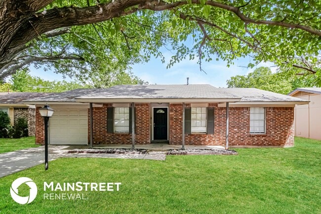 Photo - 3025 Montclair Pl House