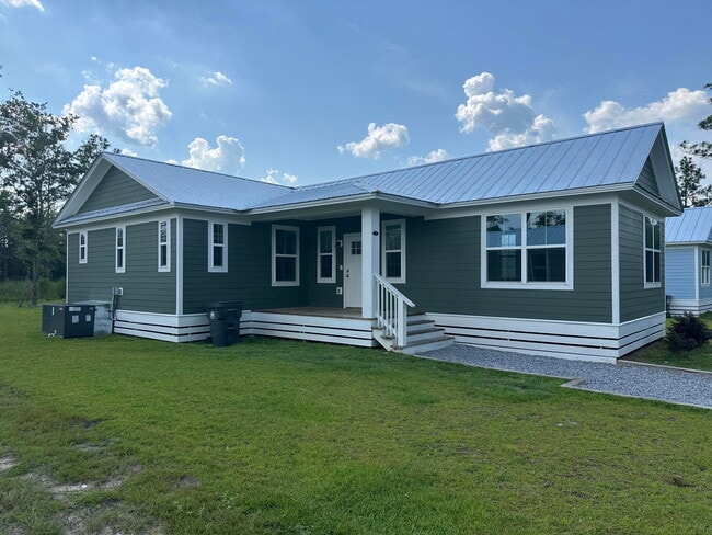 Photo - 534 N Raphael Rd