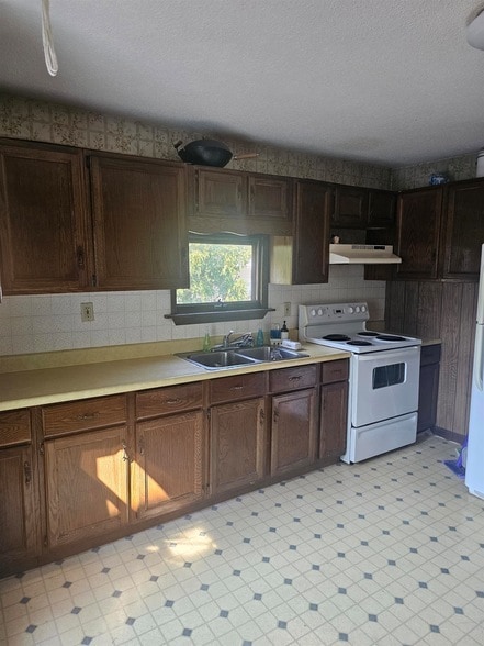 Photo - 19 E Concord St Unit B