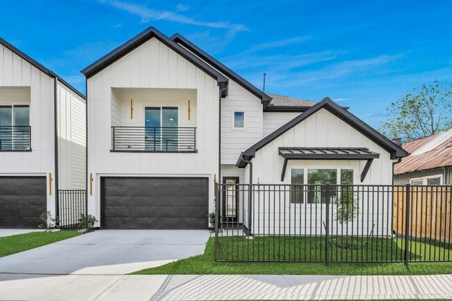 Photo - 1816 West St