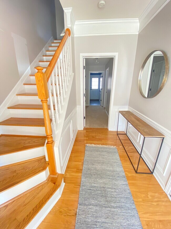 Photo - 2933 Duvalla Ave