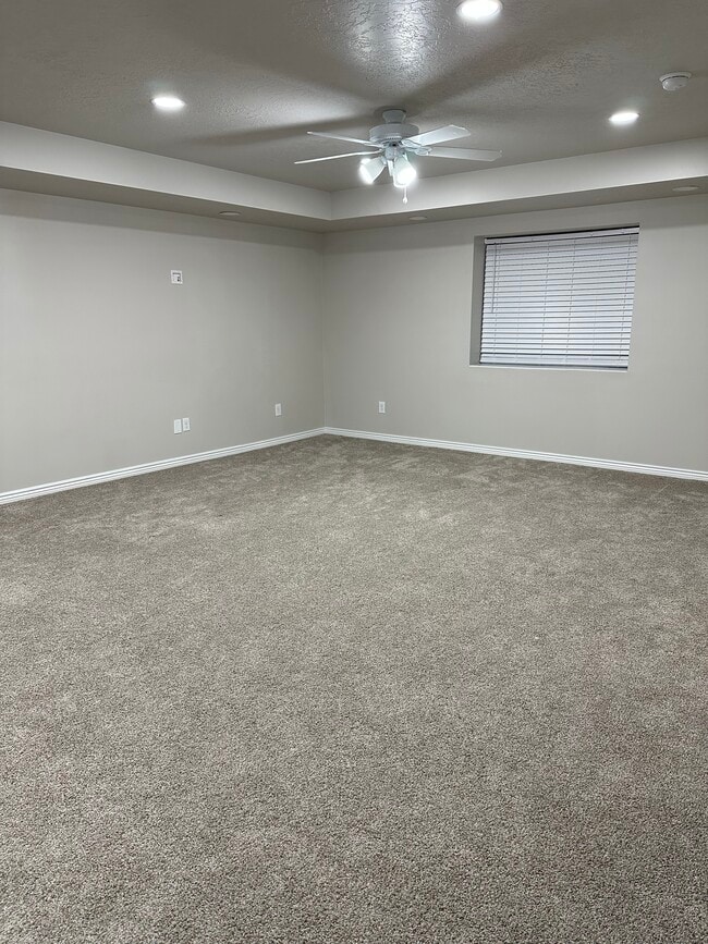 Zona familiar - 12339 S Black Foot St