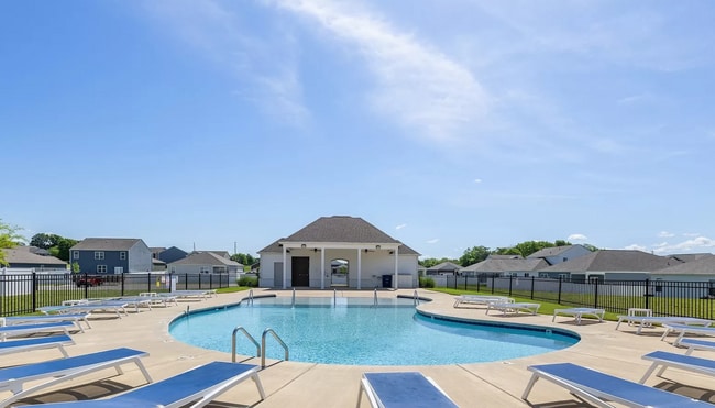 Photo - 601 Harper Lndg