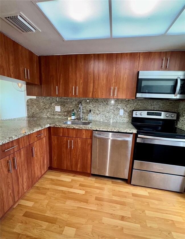 Photo - 2762 W 60th St Unit 53