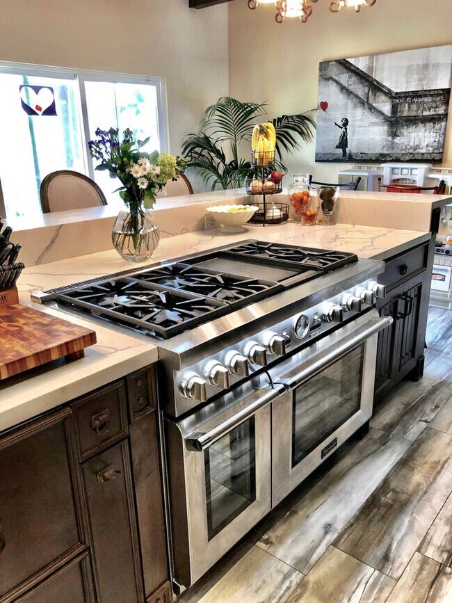 Photo - 916 S Highland Ave