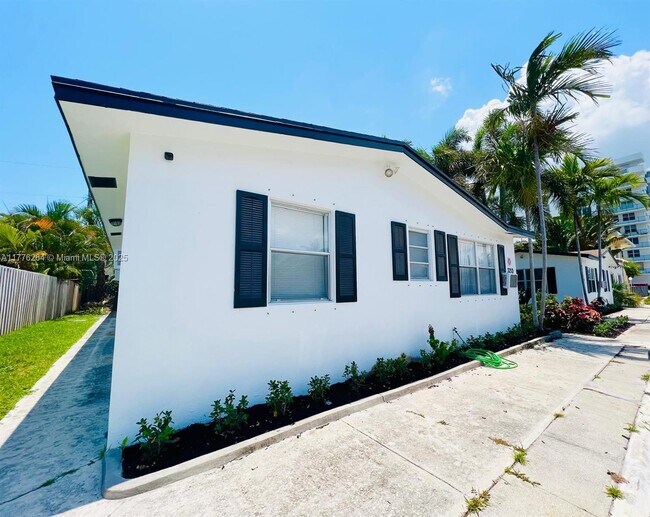 Photo - 3208 Canal Dr Unit 2