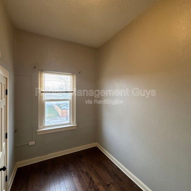 Photo - 1163 7th St W Unit 2