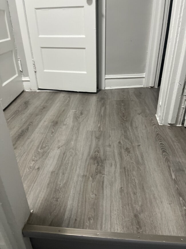 Photo - 6531 Theodore St