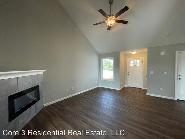 Photo - 3 br, 2.5 bath House - 12 Megan Court