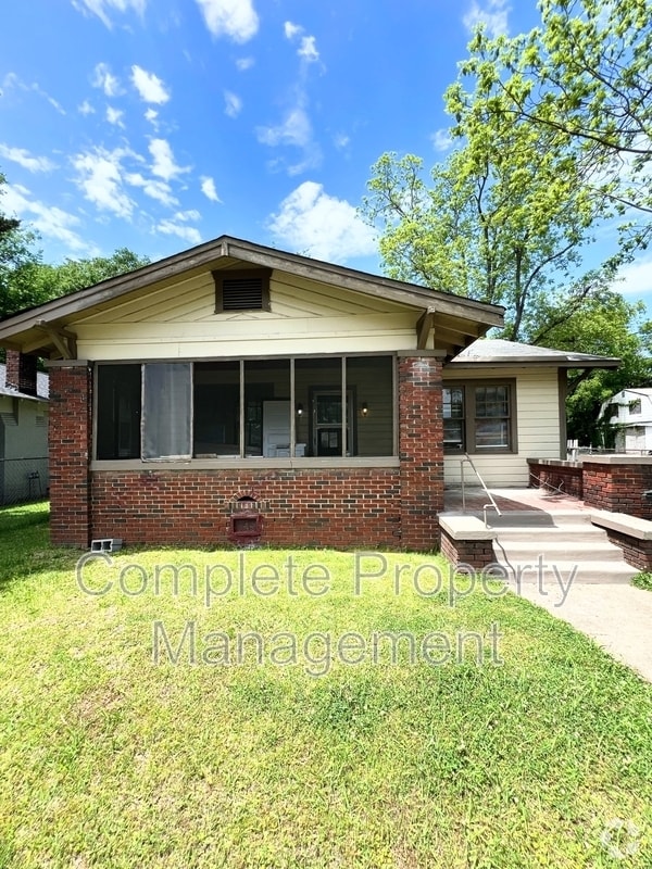 Building Photo - 2800 Avenue G Rental