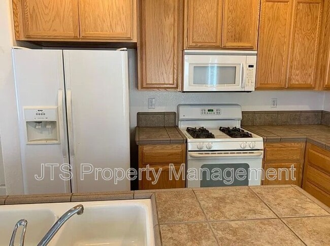 Building Photo - 506 Navigator Dr
