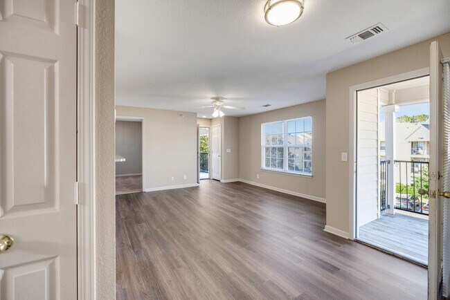 Photo - Cambury Hills Apartments