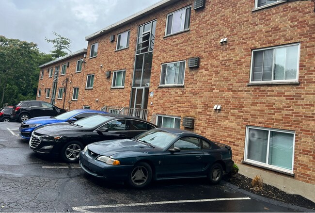 Photo - 1751 Gilsey Ave