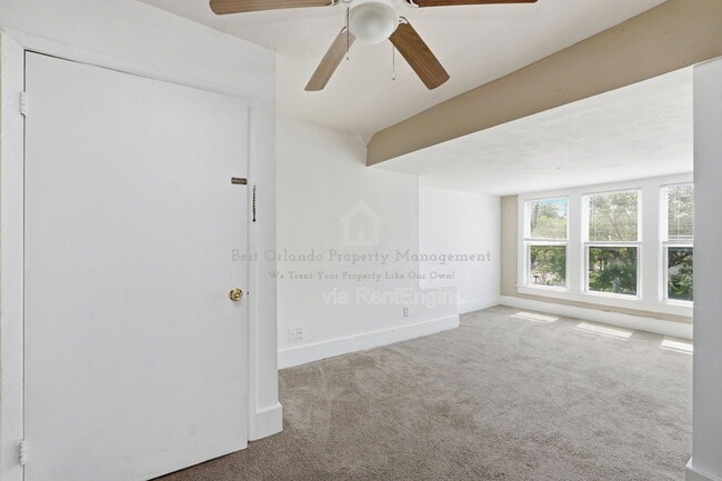 Photo - 104 N Clyde Ave Unit 1