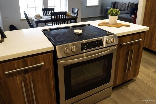 Photo - 17 Highland Park Ave