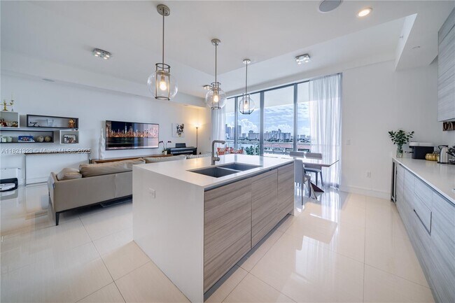 Photo - 3250 NE 188th St Condo Unit 606