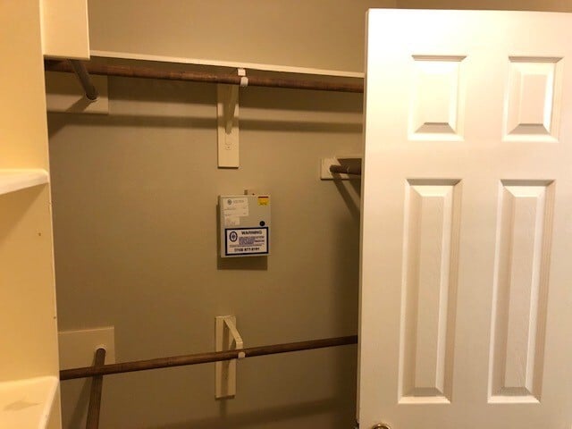 Building Photo - 15403 Park Glen Dr