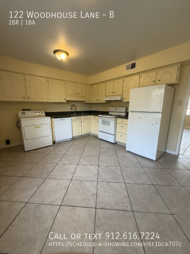 Photo - 122 Woodhouse Ln Unidad B