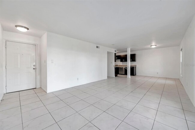 Photo - 107 Sea Horse Dr SE Unit A