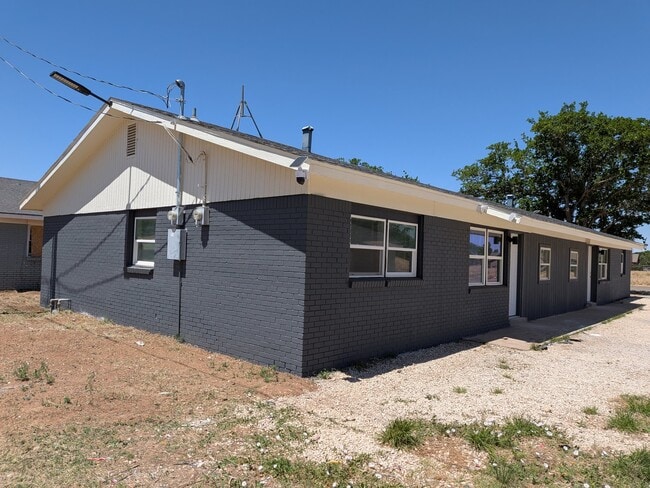 Building Photo - 1726 E Dartmouth St