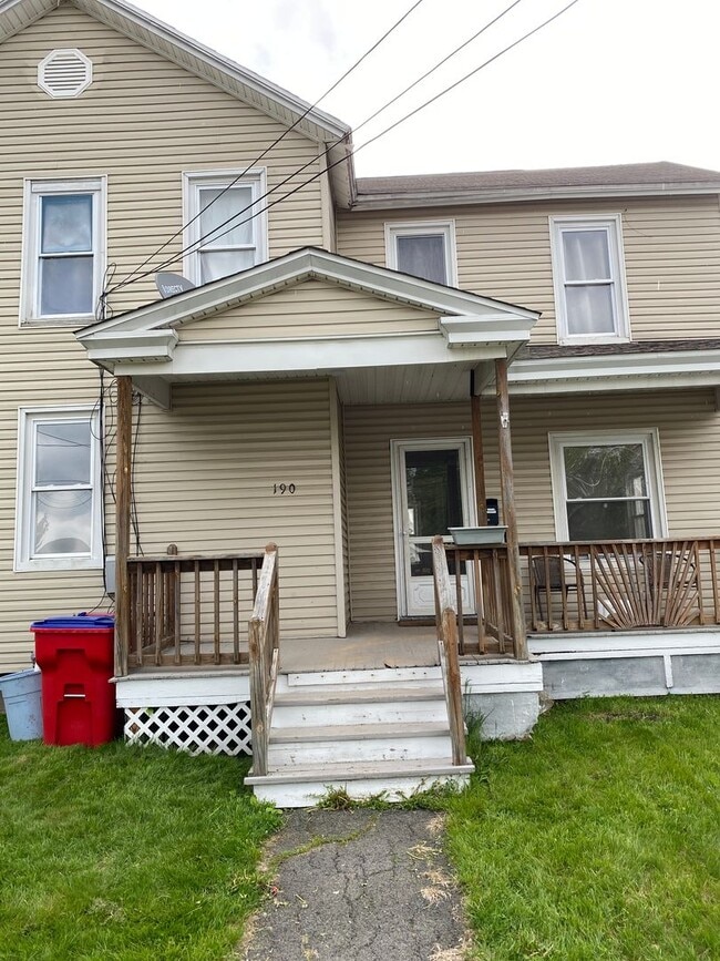 Photo - 192 Wyoming St Apartment Unit 192 S Wyoming St - 1st Flr
