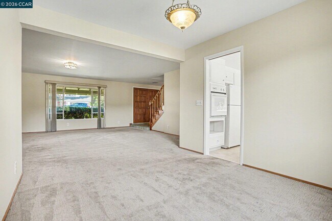 Photo - 87 Gaywood Pl