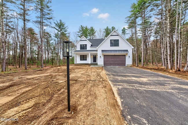 Building Photo - 622 Acland Blvd