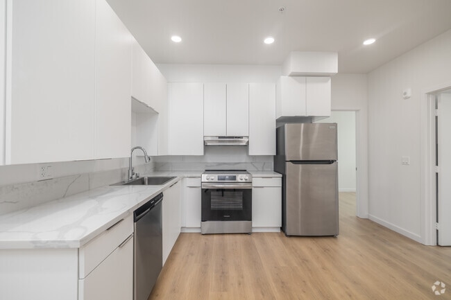 Interior Photo - Haven on Orange