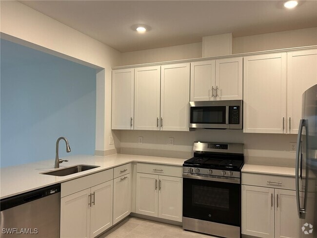 Building Photo - 19532 Hinkley Dr Rental