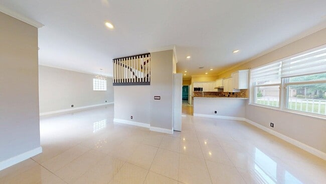 Photo - 113 Canterbury Pl