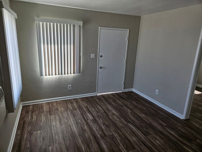5218-5224 Imperial Ave.
