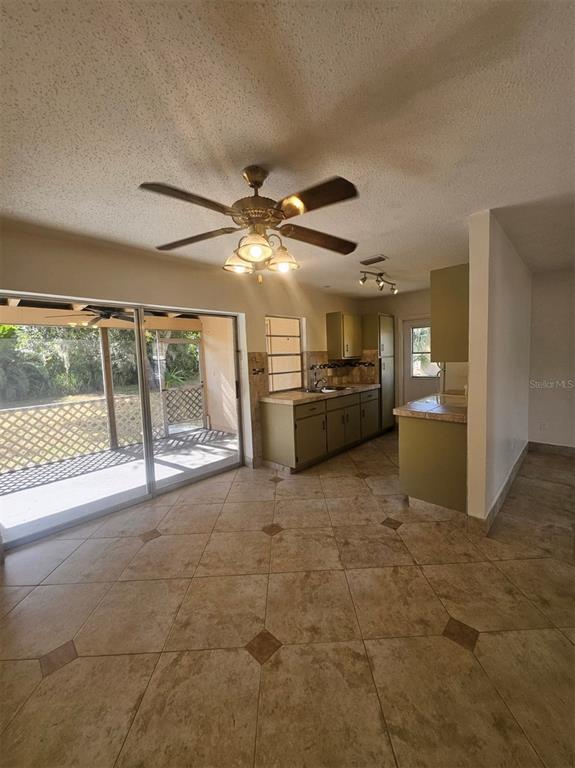 Photo - 1225 Armsdale Ave