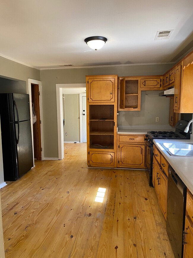 Photo - 448 Fawn Grove Rd
