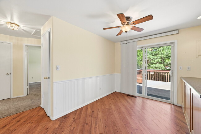 Photo - $1,995.95 4-bed, 1.5 bath, located in Colorado Springs with a large back yard