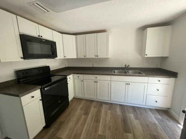 Photo - 638 Center St