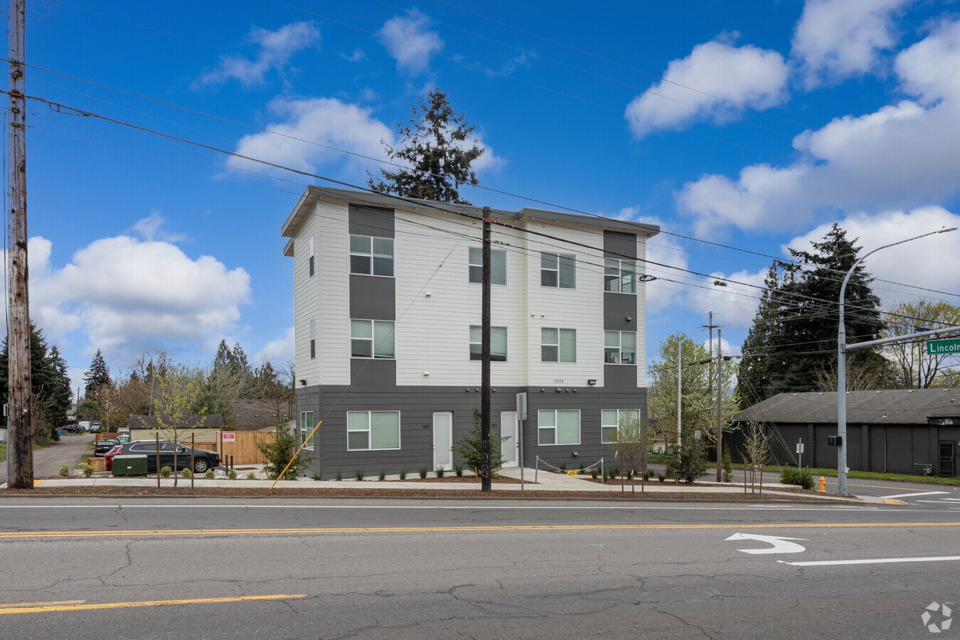 Photo - 1111 W Fourth Plain Blvd