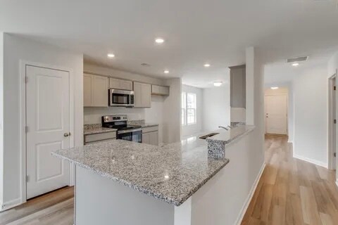 Photo - 1039 Begonia Dr