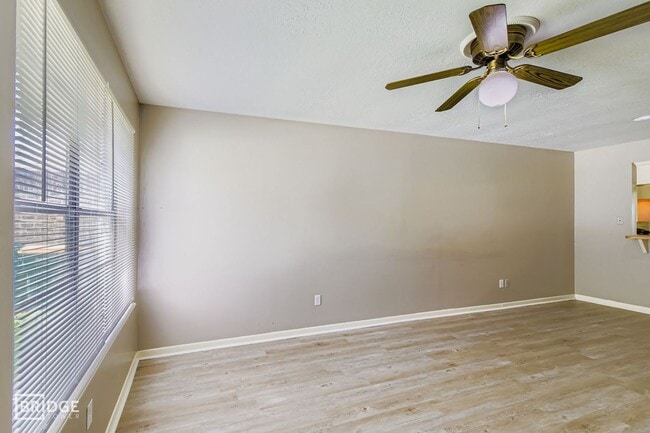 Photo - 1611 Hazelwood St Unidad 1611 Hazelwood Street A