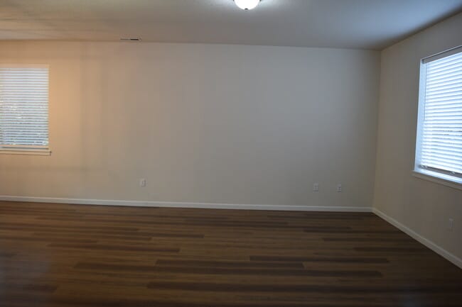 Photo - 836 SE Linden Ct Unit 836