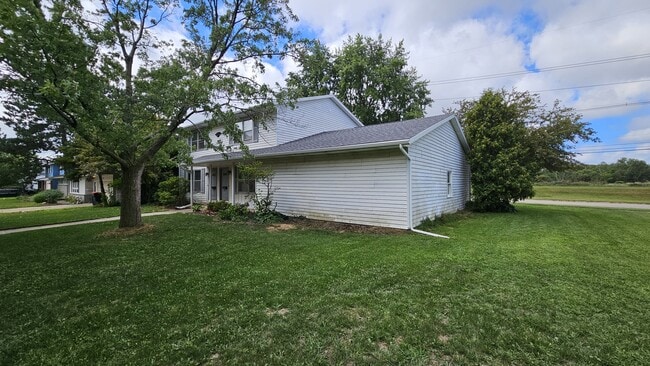 Photo - 680 Wildwood Dr