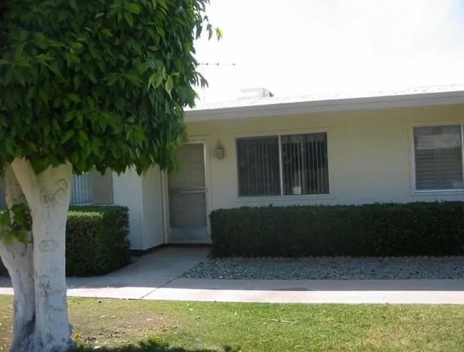 Building Photo - 10620 W Coggins Dr Unit Condo  10620