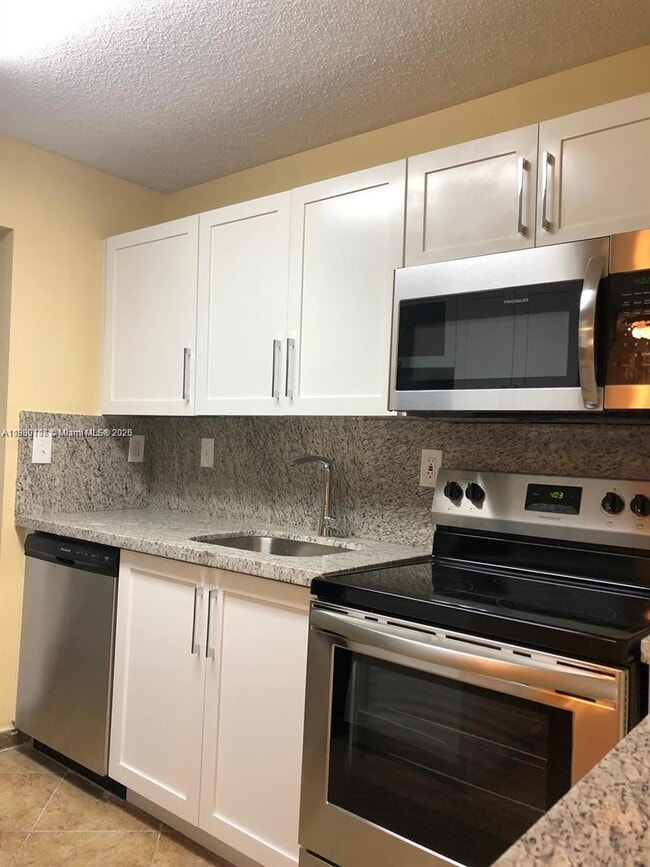 Photo - 20681 NE 4th Pl Unit 202