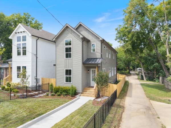 Photo - 2826 Clifton Ave