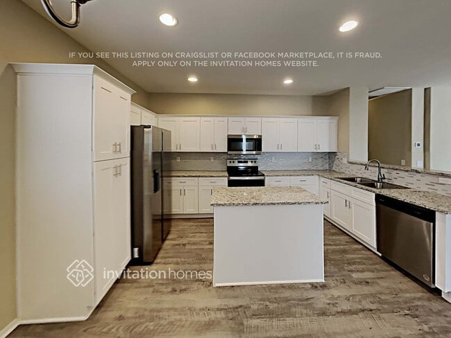Photo - 12511 W Campina Dr