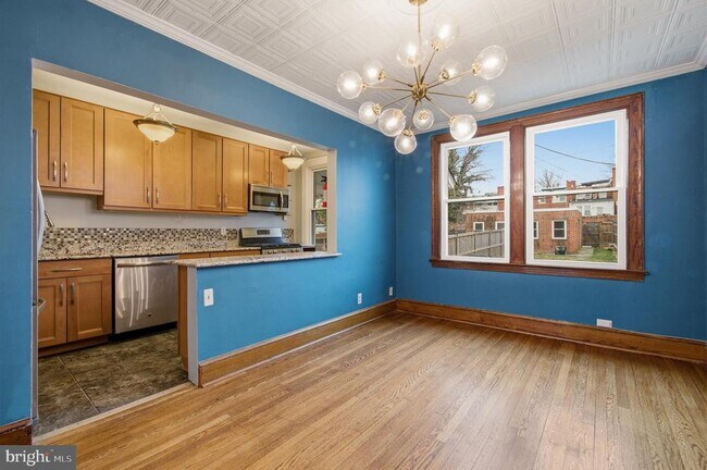 Photo - 223 Ingraham St NW