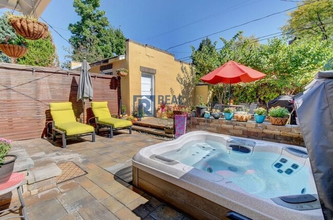 Photo - 594 S Ogden St