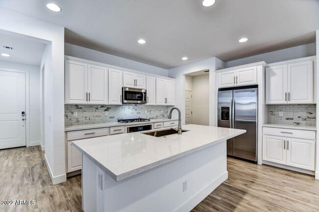 Photo - 5112 S 117th Ave