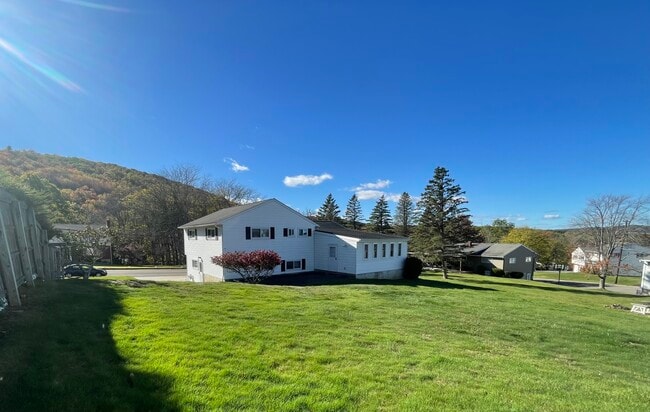 Photo - 1005 Murray Hill Rd