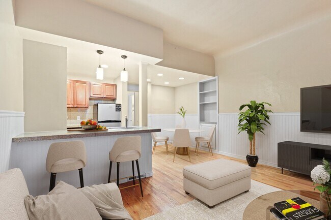 1141 Washington