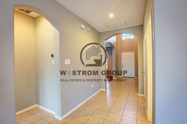 Photo - 15628 Landing Creek Ln